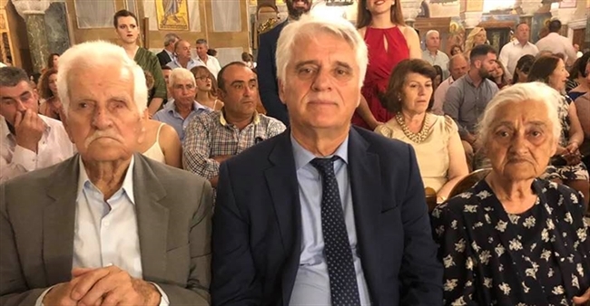 Τα γενέθλια του δημάρχου και η συγκινητική αφιέρωση στους γονείς του