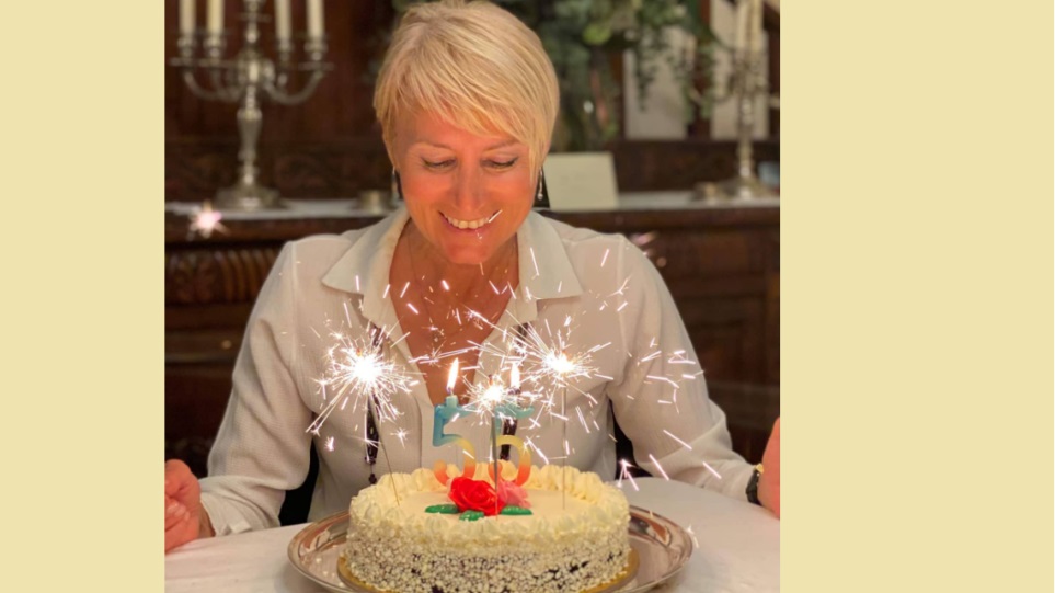 Γενέθλια για την Νατάσα Παζαΐτη: Έκλεισε τα 55