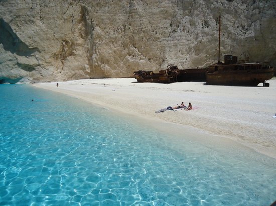 Ζάκυνθος "Ναυάγιο": Τι θα ισχύει για την διάσημη παραλία - Τι λέει ο Ευθύμιος Λέκκας μετά την αυτοψία