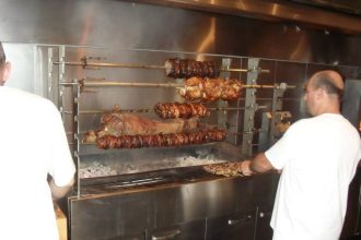"Ναυάρχων Γεύσεις": Παράδοση στη γεύση και την ποιότητα