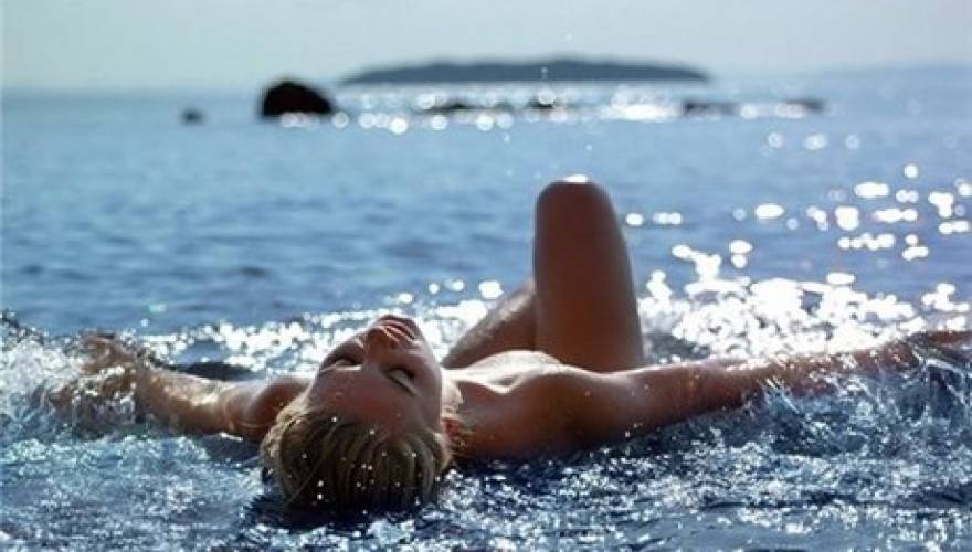 Μην ξεπλένετε αμέσως το "αλάτι" της θάλασσας!