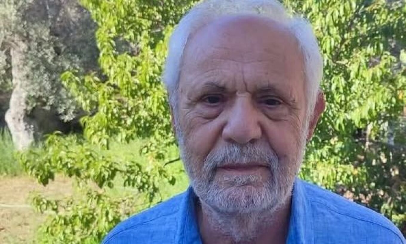 Πέθανε ο στιχουργός Νίκος Βρεττός