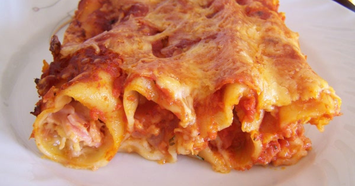 Κανελόνια με τυριά και αλλαντικά, έξτρα σπέσιαλ