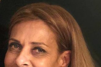 "Πλημμύρισαν" με ευχές την Κατερίνα Σολωμού