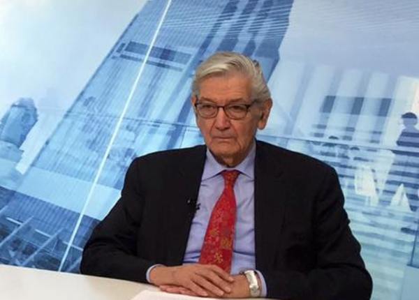 Πίσω από τα λόγια...