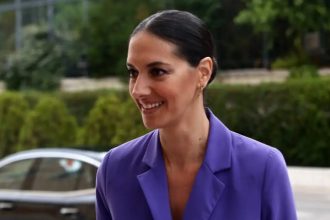 «Ίσως υπερέβαλα των δυνατοτήτων μου» – Η πρώτη ανάρτηση της Νόνης Δούνια μετά την λιποθυμία της στη Βουλή