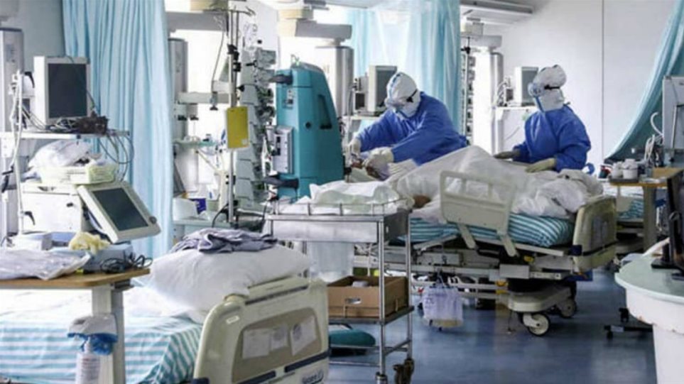 Παγώνη: Το 70% των ασθενών στα νοσοκομεία είναι νέοι άνθρωποι