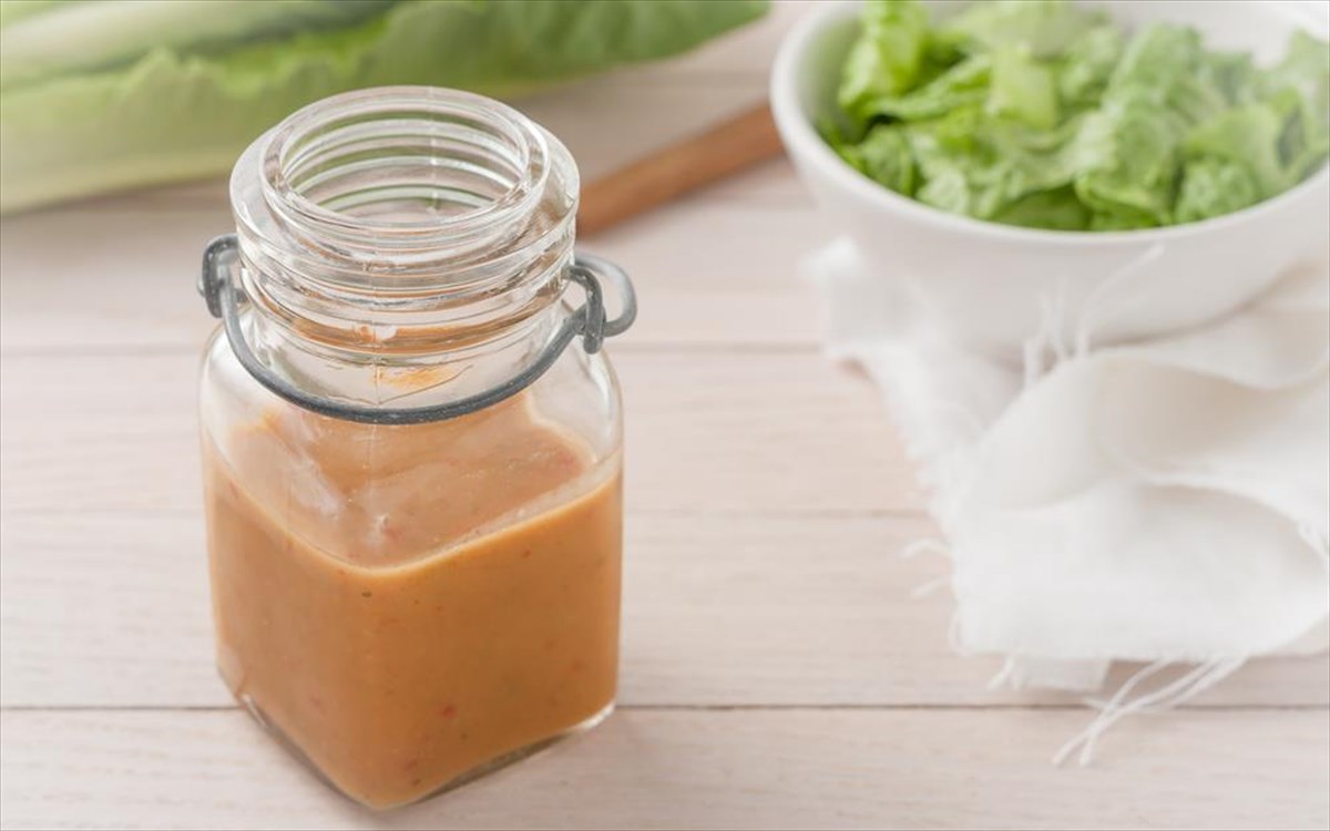 Φτιάξτε το τέλειο ντρέσινγκ με φιστικοβούτυρο