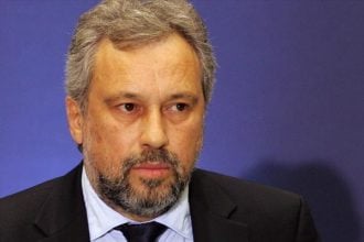 Ολα στο φως