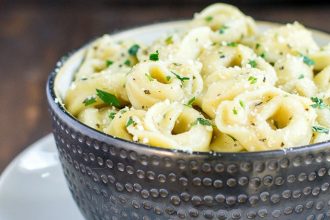 Τορτελίνια με σάλτσα γιαουρτιού