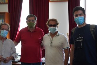 Οταν ο καλλιτεχνικός διευθυντής συνάντησε τον Δήμαρχο...