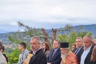 Κώστας Σβόλης: Στις εορτές για τον Άγιο Νικόλαο και τη Ζωοδόχο Πηγή (ΦΩΤΟ)