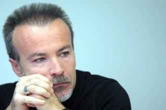 Και με τα “Greece Papers”, κύριε;…