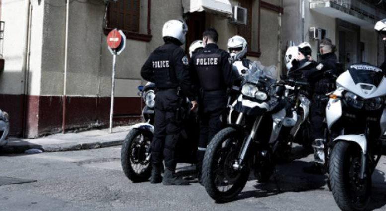 Πάτρα: Ληστεία με μαχαίρι μέρα μεσημέρι στην οδό Κωνσταντινουπόλεως