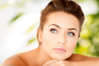 Τα 15 μυστικά ομορφιάς που κάθε γυναίκα πρέπει να ξέρει