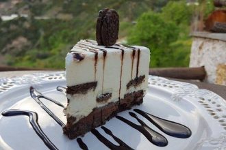 Εύκολη τούρτα παγωτό Oreo