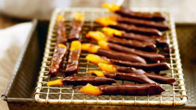 Σοκολατένιες φλούδες πορτοκαλιού - ΔΕΙΤΕ BINTEO