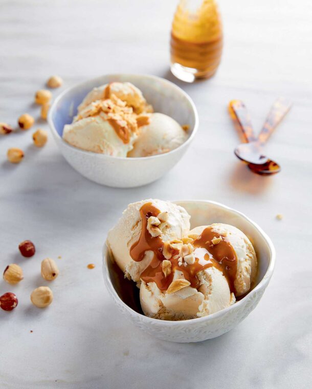 Εύκολο παγωτό καραμέλα με 3 υλικά