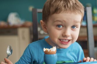 Το παιδί μου έχει τικ