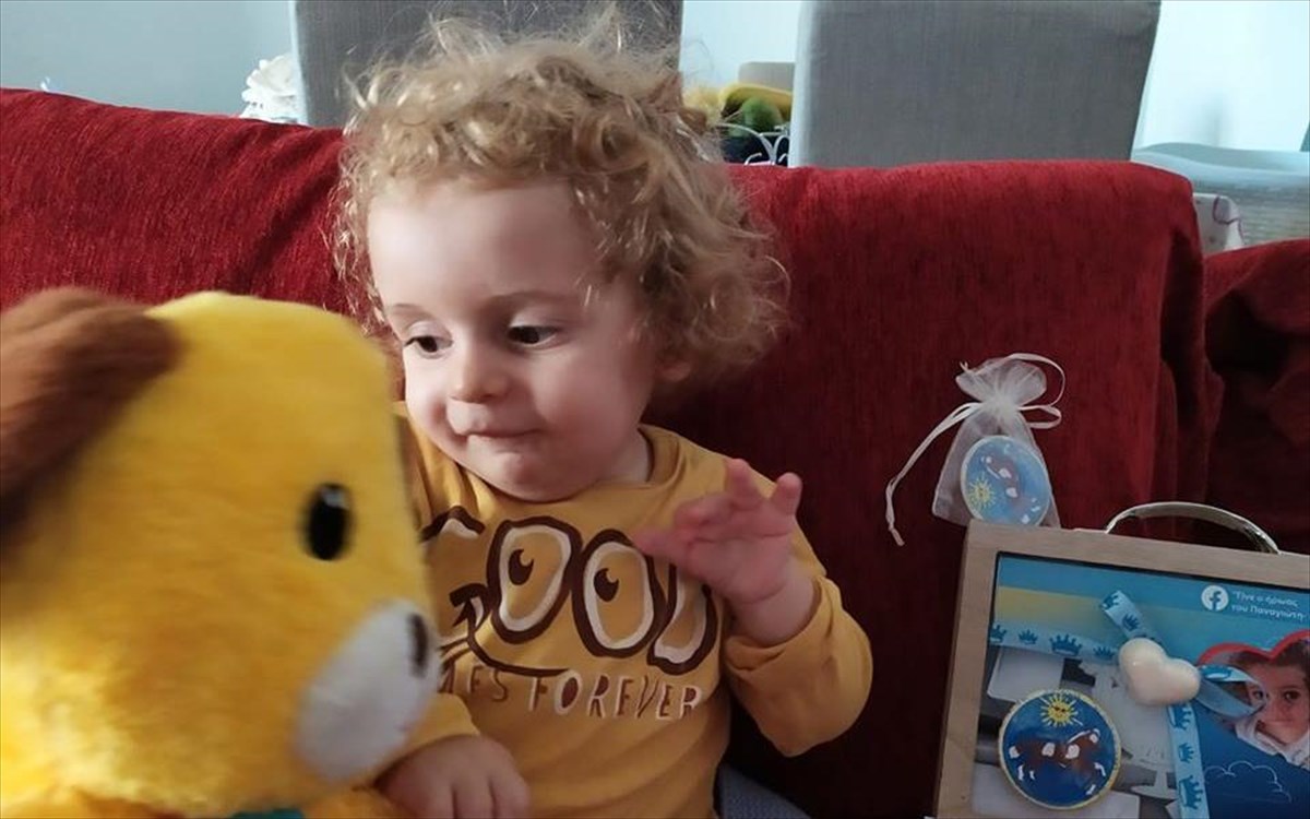 Παναγιώτης - Ραφαήλ: Συγκινητικές στιγμές στα πρώτα βήματα του μικρού αγωνιστή (ΒΙΝΤΕΟ)