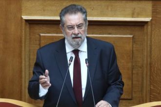 Να μιλήσουμε με την κοινωνία