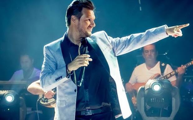 Στα "Αστέρια" τη Δευτέρα ο Πάνος Κιάμος