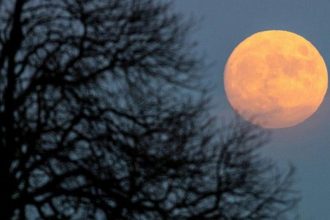 Πάτρα: εκδηλώσεις του Δήμου για την αυγουστιάτικη πανσέληνο