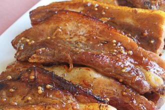 Πανσέτες με σάλτσα μουστάρδας και μέλι