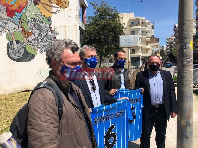 Στην τοιχογραφία του Παπαφλέσσα o Περιφερειάρχης - Το δώρο της Ολυμπίας Οδού! ΦΩΤΟ