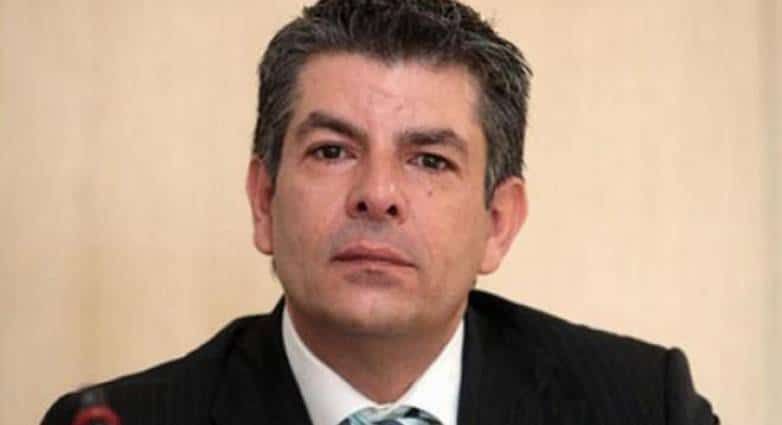 Πάτρα: Σοκ για τον τ. βουλευτή Θ. Παπαθεοδώρου που είδε το ασθενοφόρο να μεταφέρει τον δημοσιογράφο Π. Τζένο