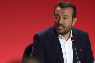 Νίκος Παππάς: Χώρισε με την σύζυγό του, Βασιλική Σελήνη