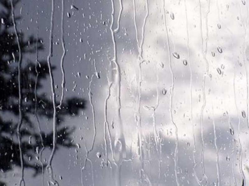 Πάτρα: Βροχερή Κυριακή