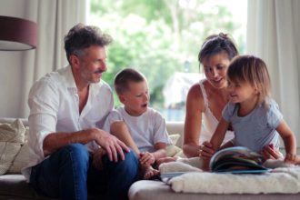 Γονείς: Πώς θα κρατήσετε το παιδί δραστήριο το καλοκαίρι