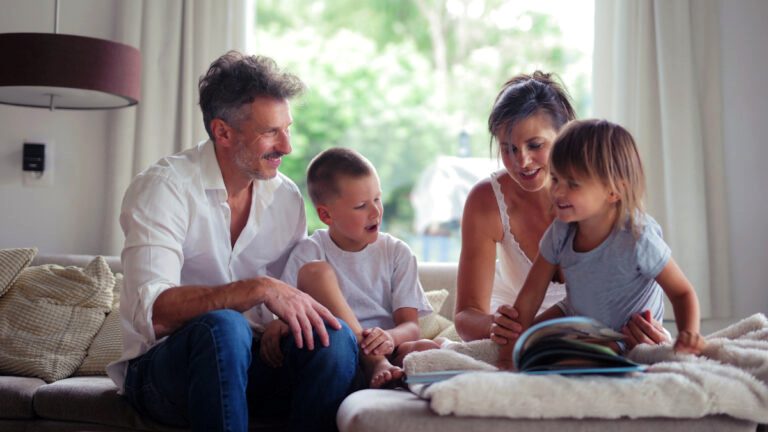 Γονείς: Πώς θα κρατήσετε το παιδί δραστήριο το καλοκαίρι