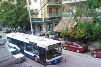 Πάτρα: Αυτό το παρκάρισμα παίρνει το σημερινό βραβείο! Απίστευτος οδηγός! ΦΩΤΟΓΡΑΦΙΑ