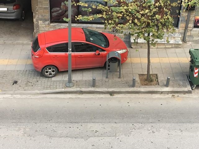 Δυτική Ελλάδα: Παρκάρουμε όπου βρούμε...