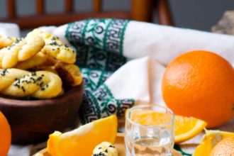 Πασχαλινά κουλουράκια με πορτοκάλι