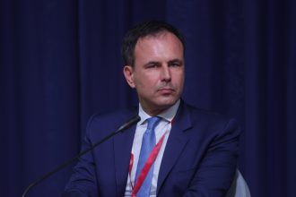 Αλέξης Πατέλης: Παραιτήθηκε από διευθυντής του οικονομικού γραφείου του πρωθυπουργού