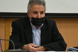 ΔΕΕΠ Αχαΐας: Πολιτικά έκθετος ο δήμαρχος Πατρέων από την παραίτηση Αθανασόπουλου