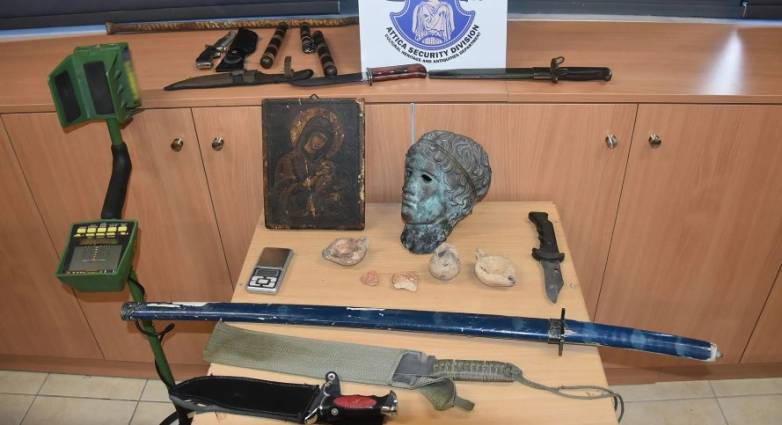 Πάτρα: Αγιογράφος και μέλος της "ομάδας Καλαμπόκα" οι δύο συλληφθέντες για αρχαιοκαπηλία