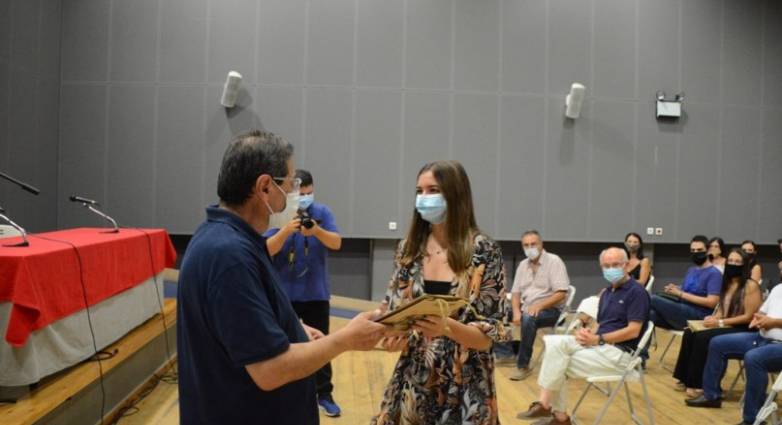 Επιστολή: Να θεσπίσει ο Δήμος Πατρέων υποτροφίες για μαθητές του Λαϊκού Φροντιστηρίου που εισάγονται στα ΑΕΙ