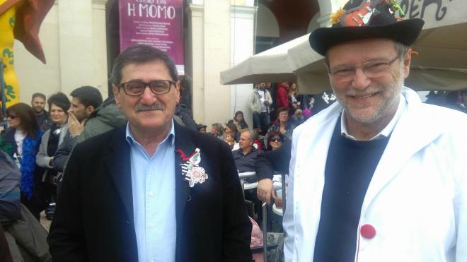Πατρινό Καρναβάλι 2016: Γιατί ο δήμαρχος τα "πήρε στο κρανίο";