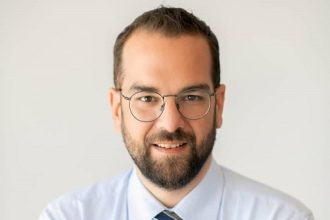 Το μήνυμα του Περιφερειάρχη Δυτικής Ελλάδας, Νεκτάριου Φαρμάκη, για την Ανάσταση και το Πάσχα