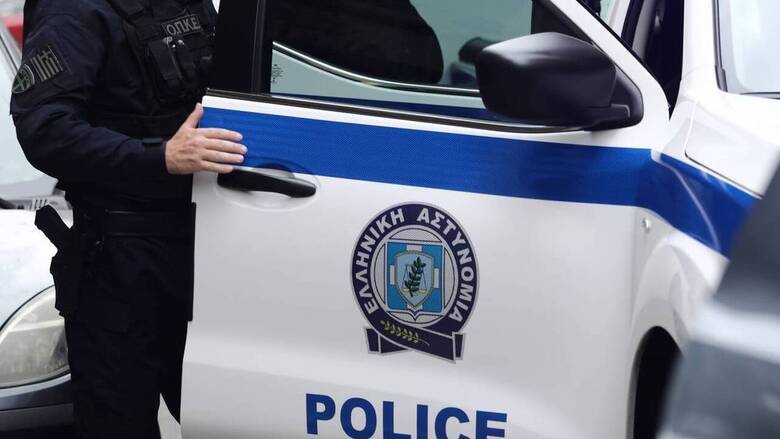 Πάτρα: Φοροφυγάς διακινούσε παράτυπους μετανάστες