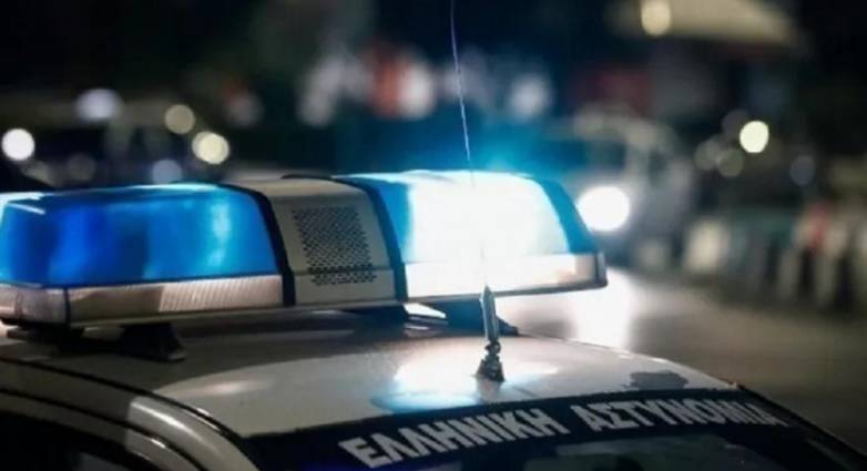 Δυτ. Ελλάδα: Τον "τσάκωσαν" με ναρκωτικά και πολεμικο όπλο