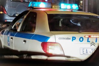 Χτύπησε άγρια την μητέρα του στο σπίτι τους και προσπάθησε να την κάψει με πετρέλαιο!