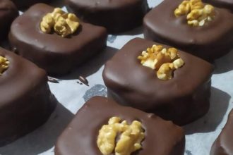 Περίσσεψε κέικ; Φτιάξε καριόκες