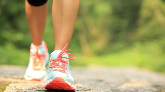 Γιατί πρέπει να περπατάμε τουλάχιστον 10 λεπτά την ημέρα