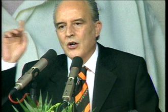 Ο πρώην Δήμαρχος Αιγίου Γιώργος Περπής υποψήφιος βουλευτής με το ΜΕΡΑ25