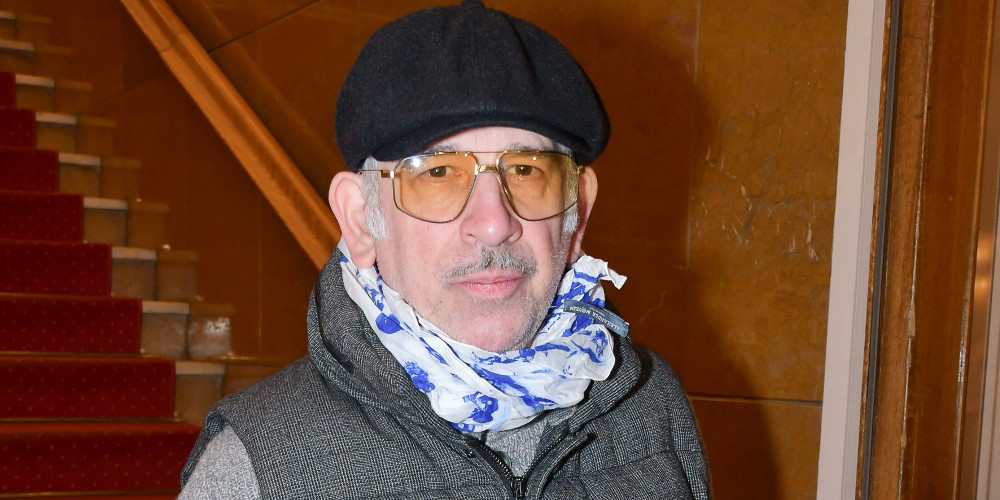 Πέτρος Φιλιππίδης : Ανεπιθύμητος και στο Σοφικό ο ηθοποιός – Τα συνθήματα στο σπίτι του